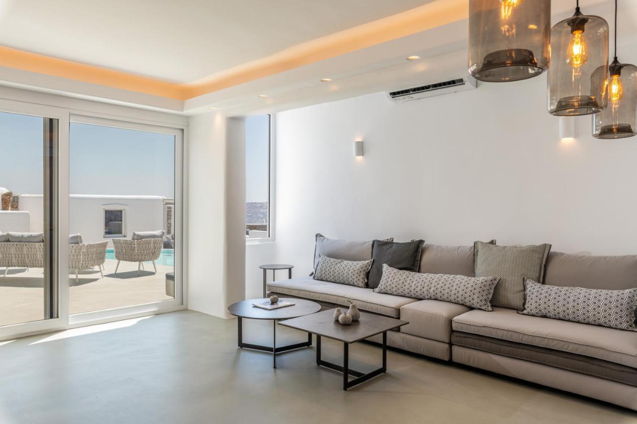 Villa In Mykonos - 6 Bedroom - 1km From - Infinity Pool - Sunset View